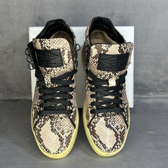 🔥🔥🔥Rag & Bone Snakeskin High-Top Sneakers Size 8🔥🔥🔥 - Picture 3 of 10
